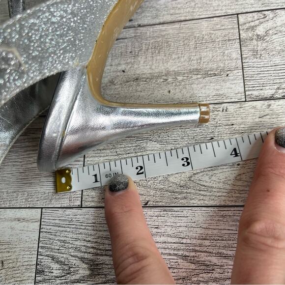 RAMPAGE Fayrah Silver Glitter Embellished Strap Ankle Heels Size 6 - Picture 3 of 8